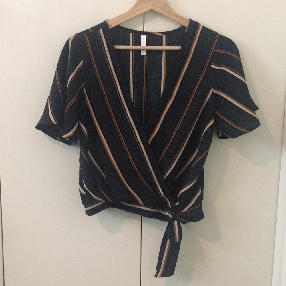 Tie front crop top